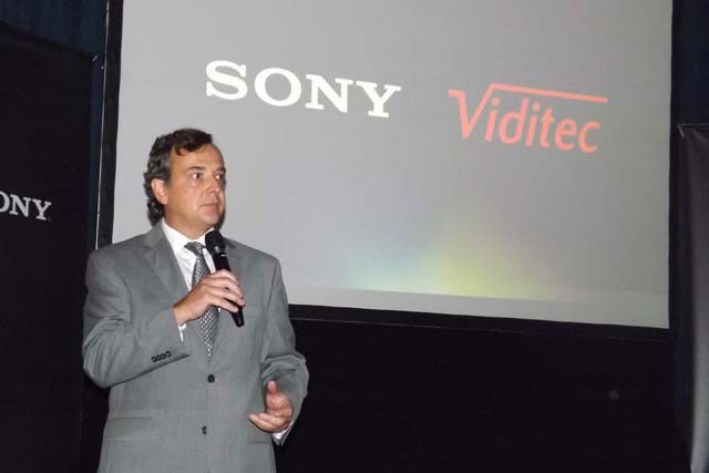 Newsline Report - Tecnologa - Viditec y Sony presentaron en Buenos Aires el camcorder de mano HD HXR-NX3