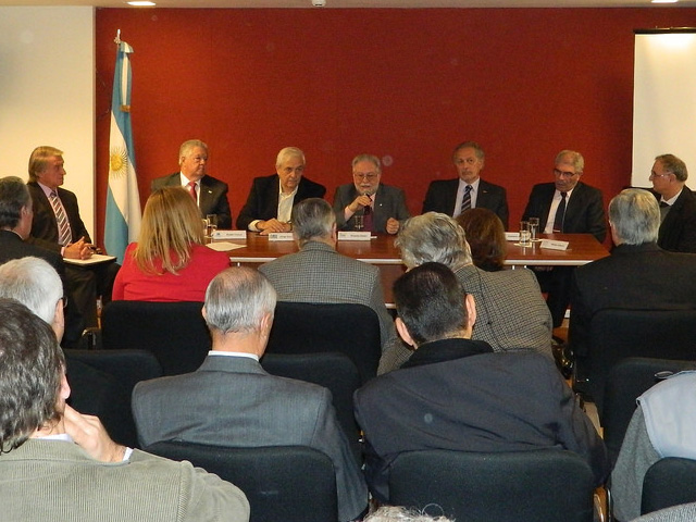 Newsline Report - Tecnologa - Nace el Consejo Asesor de la Industria Electrnica Argentina