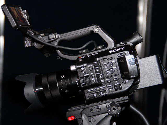 Newsline Report - Tecnologa - Sony PSLA y Viditec lanzaron la nueva cmara Sony PXW-FS5