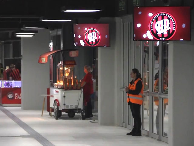 Newsline Report - Tecnologa - Sealizacin digital Panasonic en el estadio Arena Baixada en Brasil