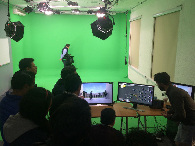 Newsline Report - Tecnologa - Reality Virtual Studio, lo nuevo de Simplemente