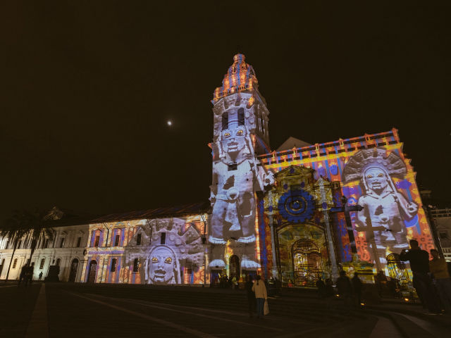 Newsline Report - Tecnologa - Espectacular mapping de 3Laser en Quito con tecnologa de Christie