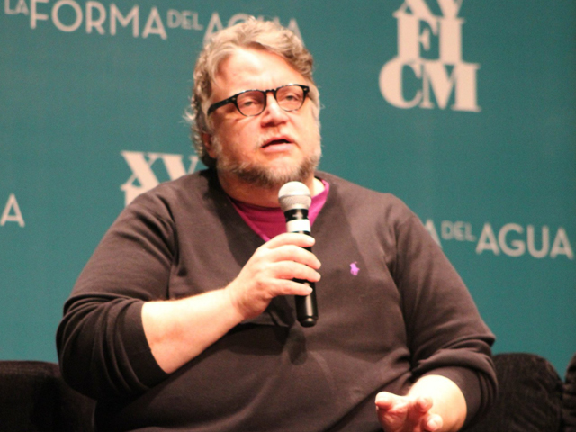 Newsline Report - Cine - Del Toro present 'The Shape of Walter' en el FICM