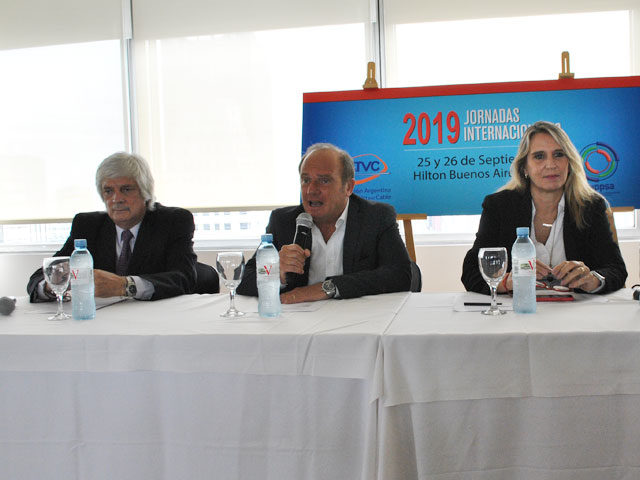 Newsline Report - Plataformas - Adjudican stands de Jornadas Internacionales 2019