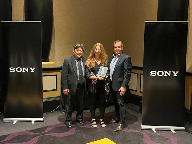Newsline Report - Tecnologa - Sony PSLA entreg reconocimientos a sus distribuidores en LatAm