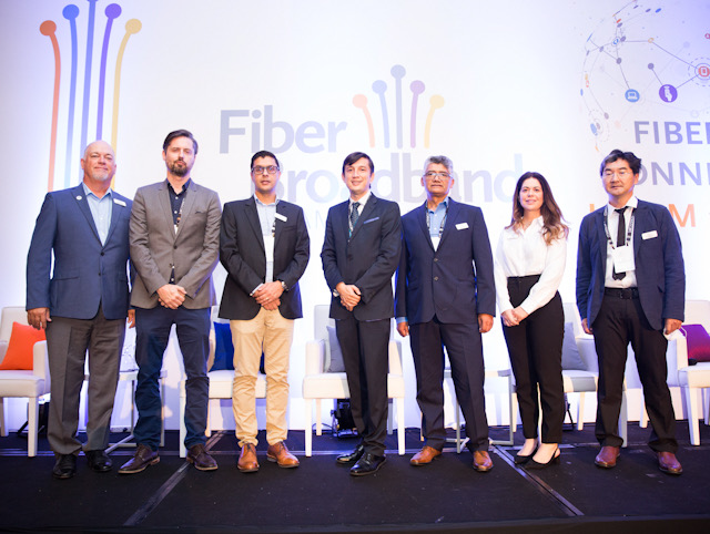 Newsline Report - Tecnologa - Se llev a cabo el foro Fiber Connect Latam