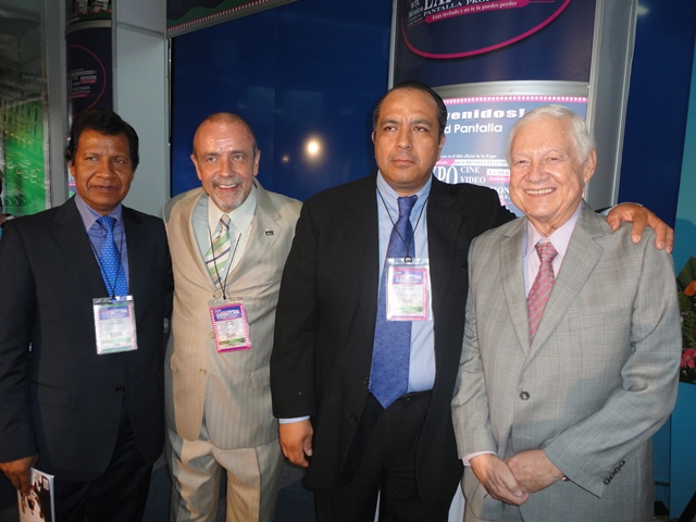 Newsline Report - Tecnologa - Corte de listn, premiaciones y buena actividad en Expo Cine Video TV