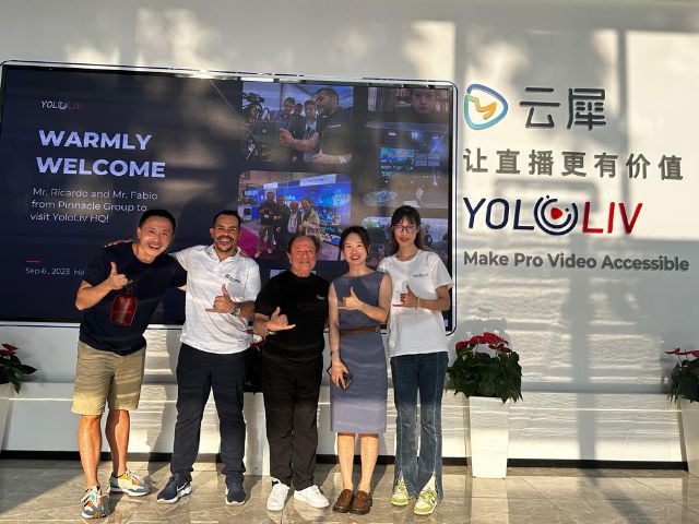 Newsline Report - Tecnologa - Yololiv recibe a Pinnacle Group en sus modernas instalaciones de Hangzhou en China