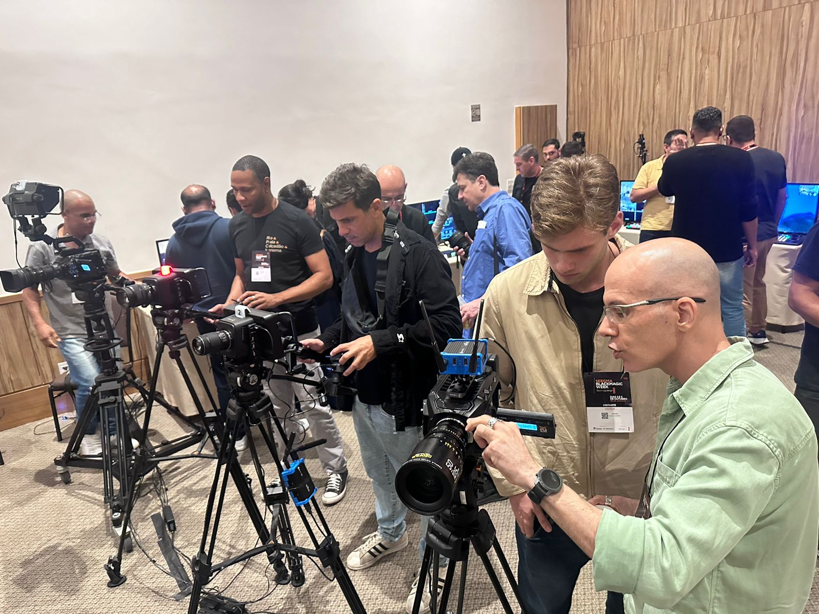 Newsline Report - Tecnologa - Pinnacle Group: Blackmagic Week en Ro deja una impresin duradera