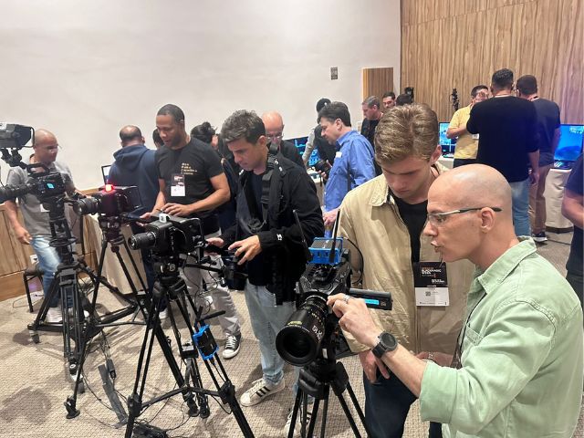 Newsline Report - Tecnologa - El Grupo Pinnacle se unir a Seegma para presentar una seleccin integral de equipos Blackmagic Design