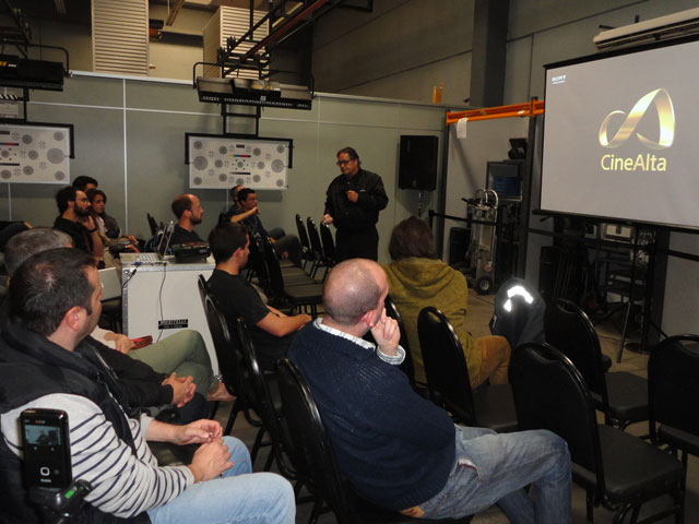 Newsline Report - Tecnologa - Presentacin de la cmara Sony Cine Alta 4K PMW-F55 en Montevideo