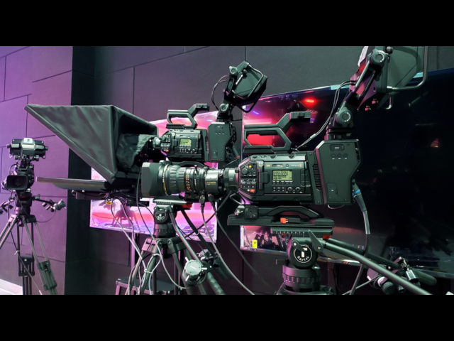 Newsline Report - Tecnologa - Blackmagic Design equipa la Universidad de Comunicaciones en Wuhan