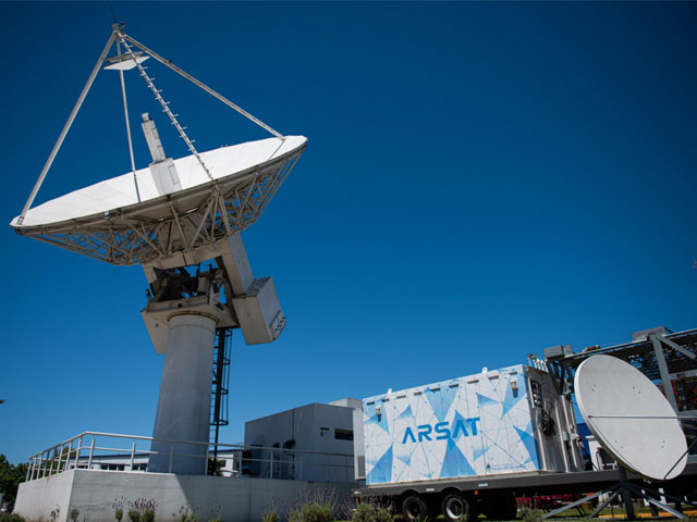 Newsline Report - Satlite - ARSAT queda fuera de la privatizacin