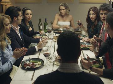 Azteca estrena la serie web `La cena