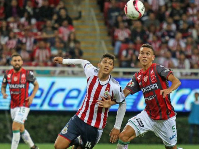 Newsline Report - Cine - Cinepolis transmitir los partidos de Chivas de Guadalajara en sus salas