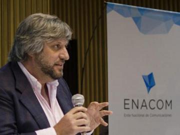 ENACOM financiar proyectos que promuevan el acceso a Internet de banda ancha