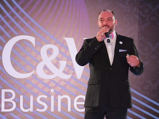 Hace su presentacin C&W Business