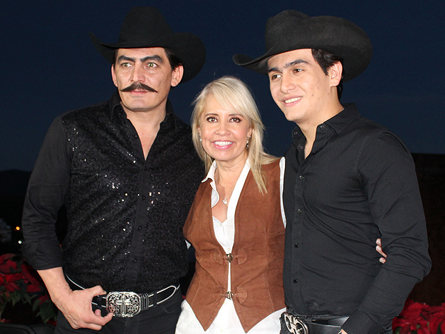 Newsline Report - Contenidos - Inici grabaciones de 'En la vida de... Joan Sebastian'