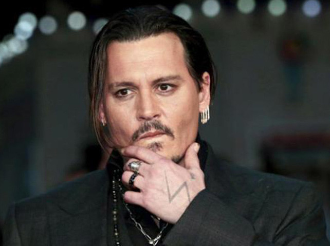 Johnny Deep dirigir pelcula, con Al Pacino como productor