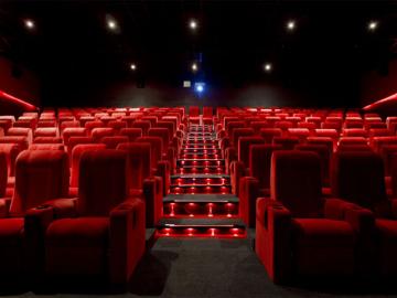 Multiplex abre su primera sala premium en su complejo de Palmas del Pilar