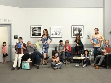 Nuevos captulos de 'Modern Family' en espaol por Movicity Family