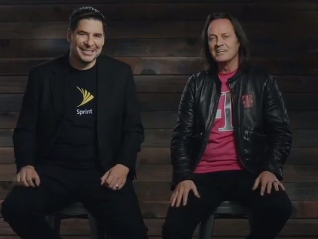 Newsline Report - Negocios - Se confirm que T-Mobile y Sprint acordaron fusionarse