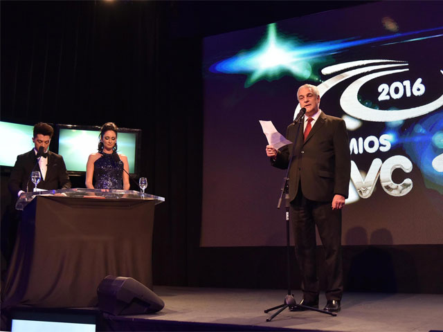 Newsline Report - Plataformas - Se entregaron los Premios ATVC 2016