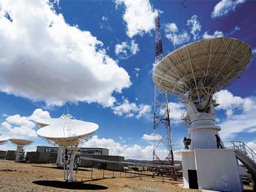 Telefnica firm un acuerdo con ARSAT