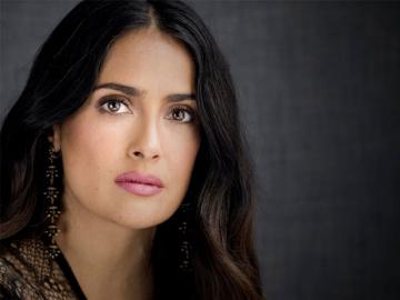 VENTANAROSA DE SALMA HAYEK, LEMON STUDIOS Y STEARNS CASTLE PRODUCIRN `MONARCAPARA NETFLIX