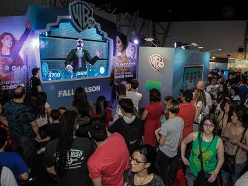 Warner Channel sorpredi a los fans en Argentina Comic-Con